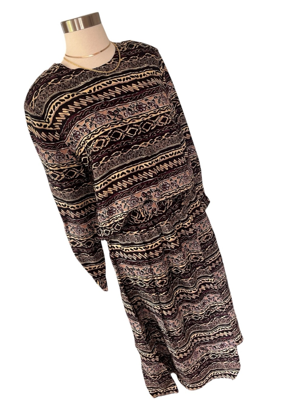 Vintage 80s abstract striped skirt and blouse set purple L